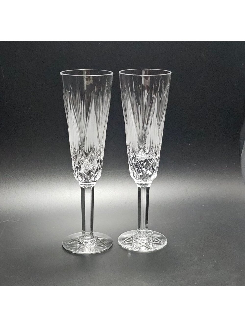 2 Shannon Suite Champagne Flutes 8.25" Tyrone Crystal cut glass fine stemware we